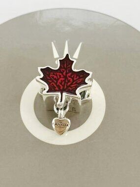 Pandora Canada Red Maple Leaf Charm Christmas Mother's Day Charm Christmas Gift